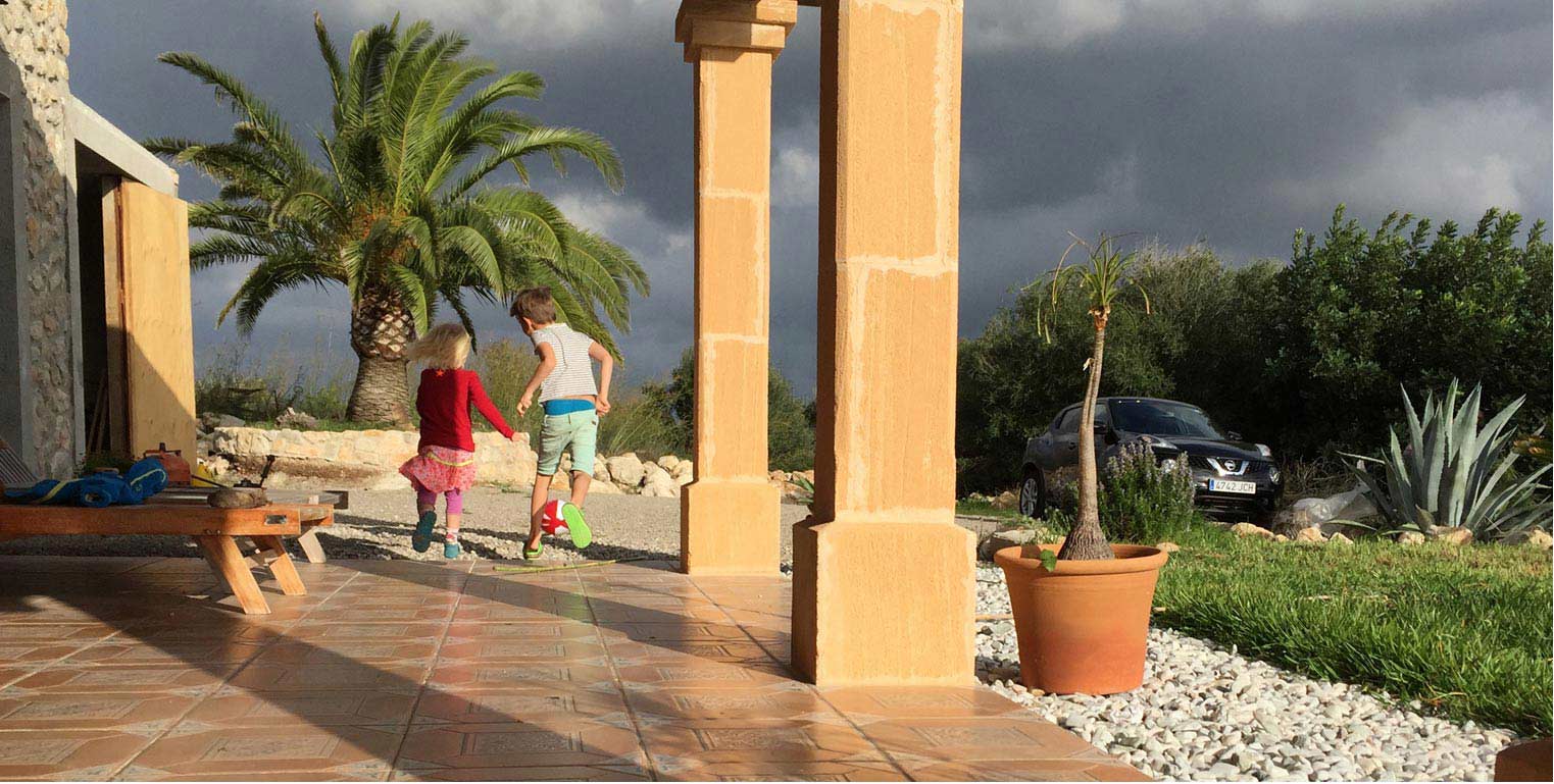 Mallorca mit Kindern: unser Familienurlaub in der Finca - ein persönlicher Reisebericht - mehr auf FAMILICIOUS.de