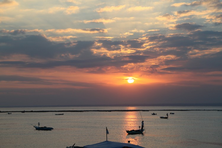 Sonnenuntergang am Meer auf Bali